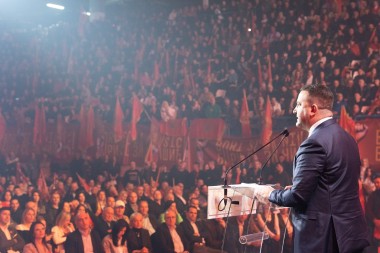 OVAKVO ULIZIVANJE SE NE PAMTI Jevto Eraković statistikom osvaja srce Mila Đukanovića