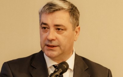 Ucvijeljeni Novak Adžić ljut što u direktnom prenosu na TVCG nije gledao Franjinu sahranu