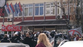 MINISTAR DAČIĆ Policija u NS napadnuta, nije dozvoljeno Hitnoj da preveze povrijeđenog dekana