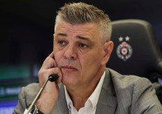 A TAMAN KRENULO Savo Milošević zbog plate podnio ostavku na klupi FK Partizan