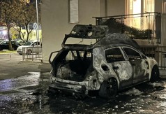 I INTERNET KOMEDIJAŠA Zapaljen automobil bivšeg predsjedničkog kandidata iz Podgorice (video)