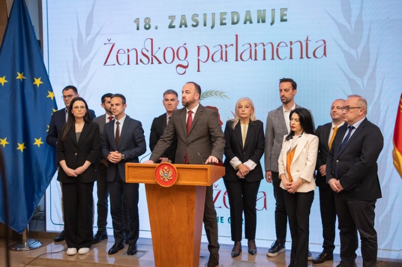 ZALUDNICI Poslanici DPS-a i SD-a podnijeli inicijativu za smjenu Andrije Mandića