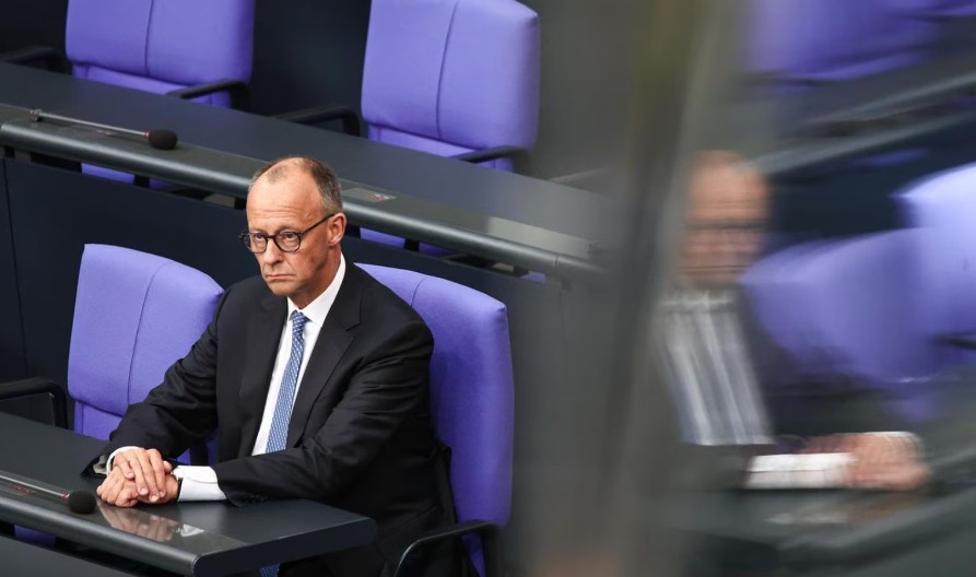 Njemački kancelar prije neki dan prijetio Putinu, sad bi da se sastane sa ruskim liderom