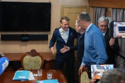 Šta su Merc, Starmer i Makron krili na putu za Kijev (video)