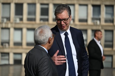 Delegacije Srbije i EU, predvođene Vučićem i Koštom, o evrointegracijama i proširenju