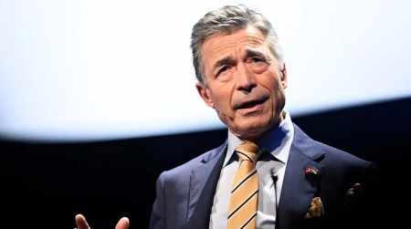 Bivši šef NATO-a upozorio Trampa da se drži podalje od Grenlanda i nazvao ga bestidnim