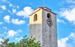 Časovnik na Sahat kuli nakon duže vremena ponovo pokazuje tačno vrijeme