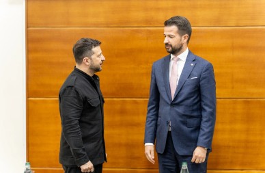 Milatoviću se nije dalo da primi Zelenskog u Podgorici pa se sa njim sastao na marginama Samita u Tirani