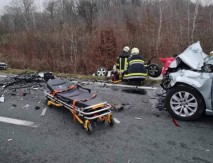 SAOBRAĆAJNA NESREĆA Tri osobe poginule na licu mjesta, jedna teško povrijeđena