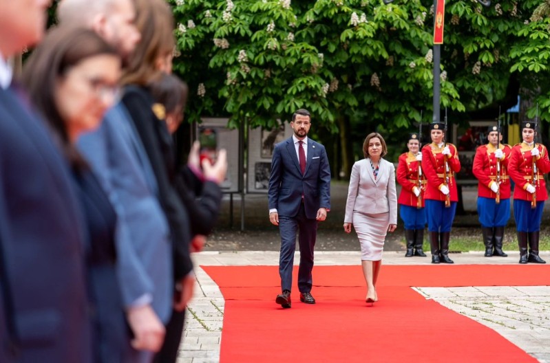 Milatović na Cetinju uz najviše državne i vojne počasti dočekao predsjednicu Moldavije