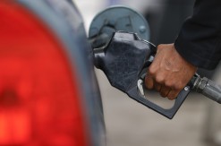 Benzin i lož ulje će od ponoći biti skuplji