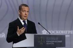 MEDVEDEV U slučaju da Ukrajina odbaci mir, čeka je put ka bezuslovnoj kapitulaciji