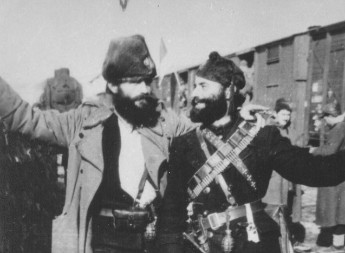 Stalna postava NVO bratstva "brani" državu od veličanja četničkog pokreta i Pavla Đurišića