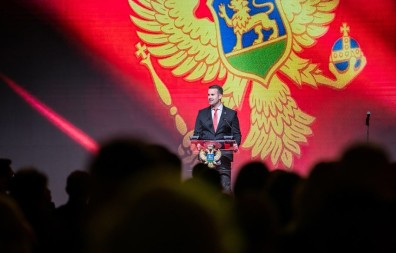 UŽELIO SE SUŠIJA Premijer Milojko ide u Japan, povešće sa sobom veću delegaciju