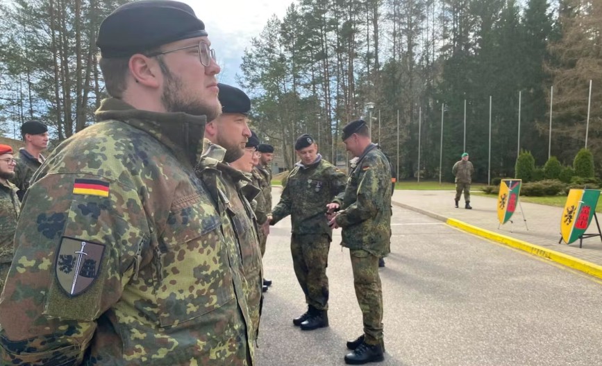 Njemačka zvanično aktivirala 45. oklopnu brigadu „Litvanija“ na granici sa Rusijom