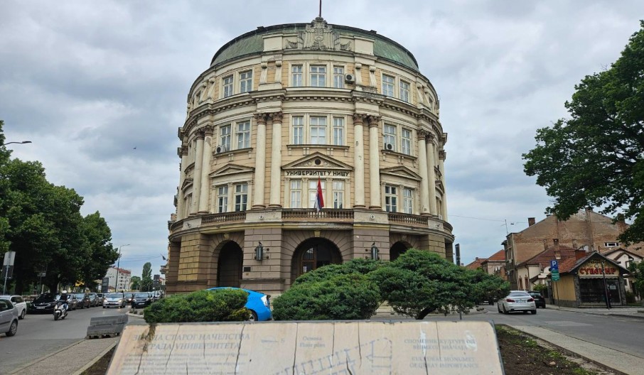 NIŠKI UNIVERZITET Svi fakulteti donijeli odluku o početku nastave