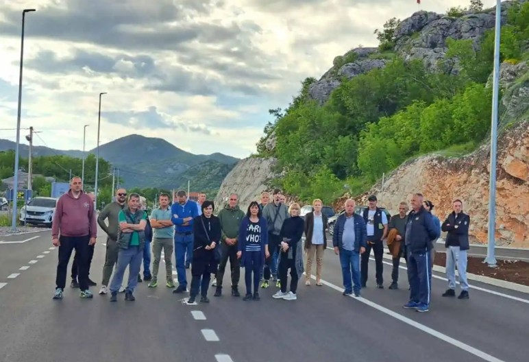 UCJENJUJU DRŽAVU I PRAVE ŠTETU Cetinjski blokaderi su zaludnici sa političkim motivom