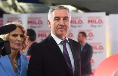 Milo Đukanović aktivirao svoje spavače unutar PES-a