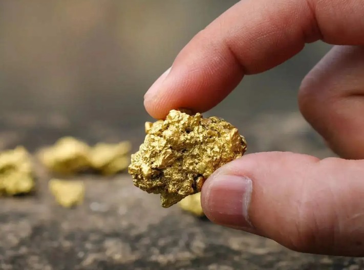 NAUČNO OTKRIĆE Zlato curi iz jezgra Zemlje!