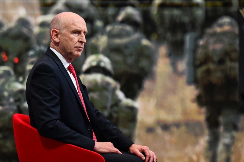 MINISTAR ODBRANE Velika Britanija mora da se pripremi za direktan sukob sa Rusijom