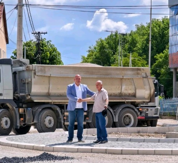 Dario Vraneš obišao radove na izgradnji kružnog toka „Mala Slavija“