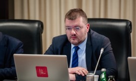 MANS Zašto je potpredsjednik Koprivica izdvojio mišljenje i nije glasao za Sporazum sa UAE?