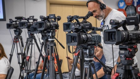 Stotine hiljada evra građana završilo u džepovima medija koji truju javni medijski prostor