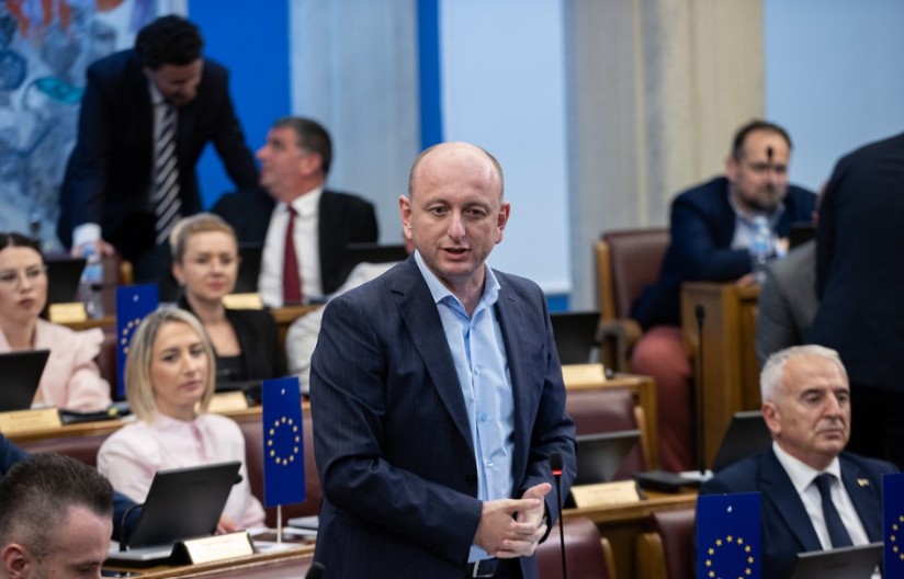 POLITIČKA TENZIJA U CRNOJ GORI Knežević optužuje DPS za "poziv na likvidaciju"