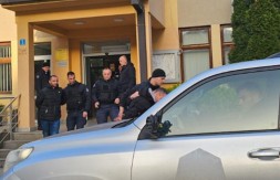 MOLITE SE ZA NAŠU SLOBODU U HRISTU Utamničeni državljani Crne Gore poslali pismo sa Kosova i Metohije