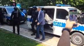 Gradonačelnik Teslića i lider SDS-a predat Specijalnom tužilaštvu zbog korupcije i izborne manipulacije