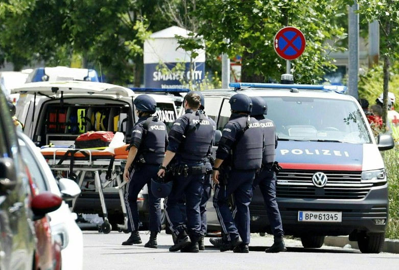 MASAKR U AUSTRIJI Pucnjava u školi u Gracu – više mrtvih, među njima i napadač