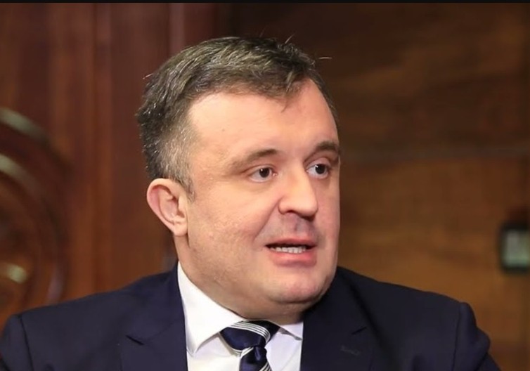 AKTIVIRALA SE PLAĆENIČKA NJUŠKA Zlatko Vujović bi da hapsi Mitropolita Metodija