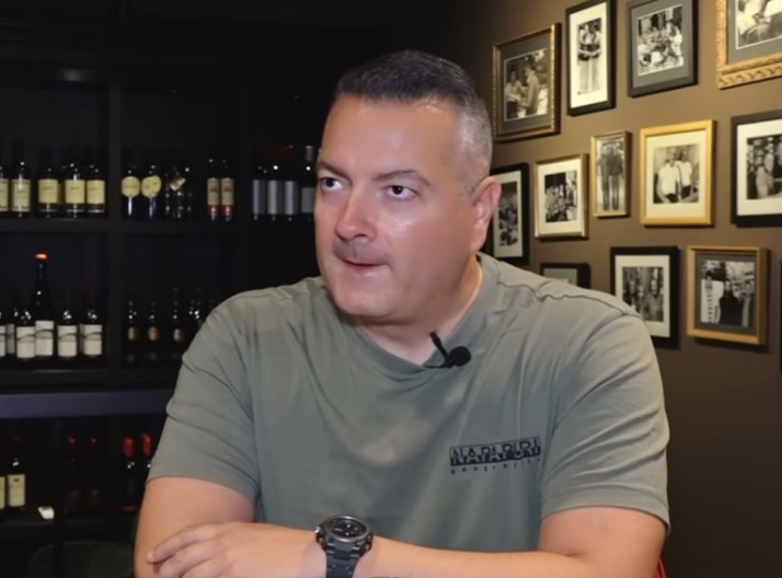 ZNALI SMO DA JE PLAČI*IČKA Perjanica "hladne emocije" otvorila dušu u patetičnoj emisiji ADRIA TV