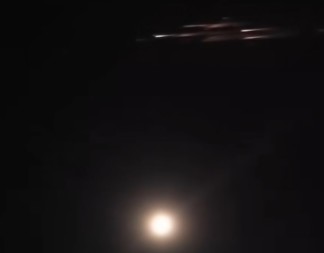 NEBESKI SPEKTAKL IZNAD CRNE GORE Zagonetne svjetleće pruge uznemirile javnost (video)