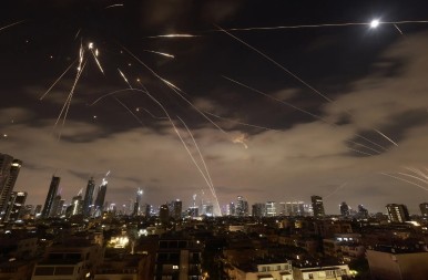 Svijet je podijeljen u dva tabora nakon početka sukoba između Izraela i Irana