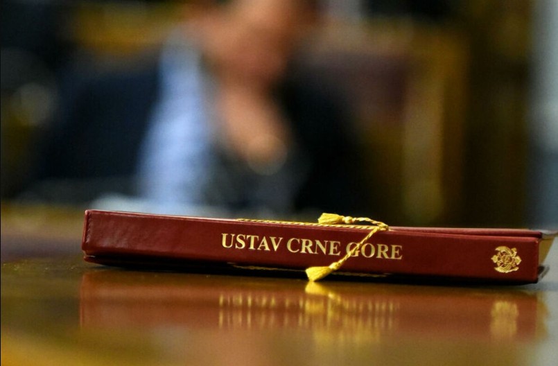 CRNOGORSKA EKSTREMNA DESNICA SE PROTIVI IZMJENAMA USTAVA