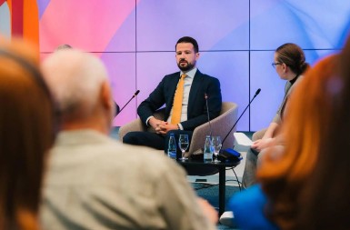 DRŽAVNIČKO UNIŽAVANJE Milatović molio Plenkovića da se sažali i odblokira zatvaranje poglavlja 31