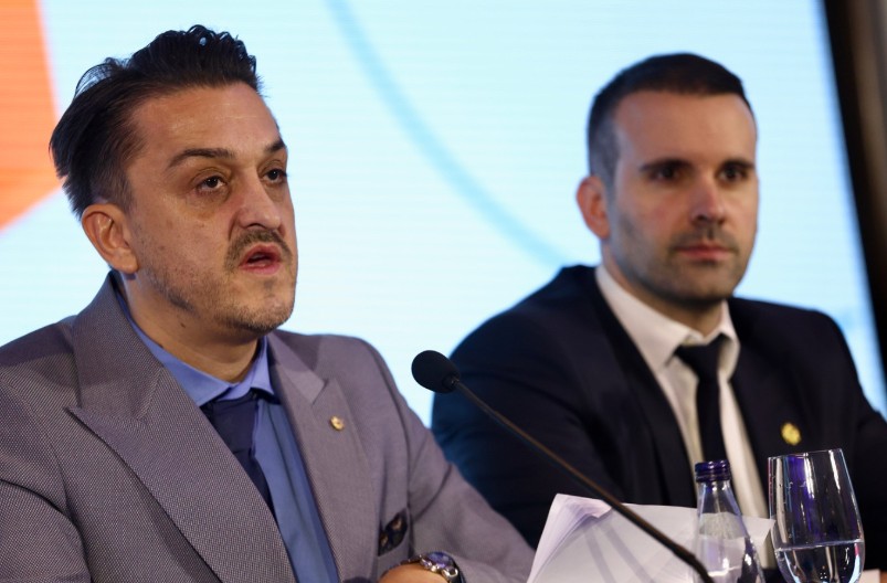 DUŽNIČKA OMČA SE STEŽE Građani Crne Gore u zaduženju do guše