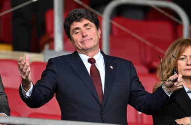 DOK ŠOLAK TONE, ZA "VIJESTI" SE TRAŽI NOVI DIREKTOR U igri Mitar Rakčević i Vladimir Vuković