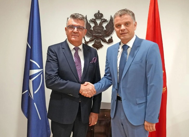 Dok Zagreb blokira EU put Crne Gore, Janović otključava vrata ANB-a ambasadoru Hrvatske