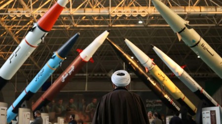 IRAN TVRDI Nametnuli smo prekid vatre, Tramp očajnički molio primirje