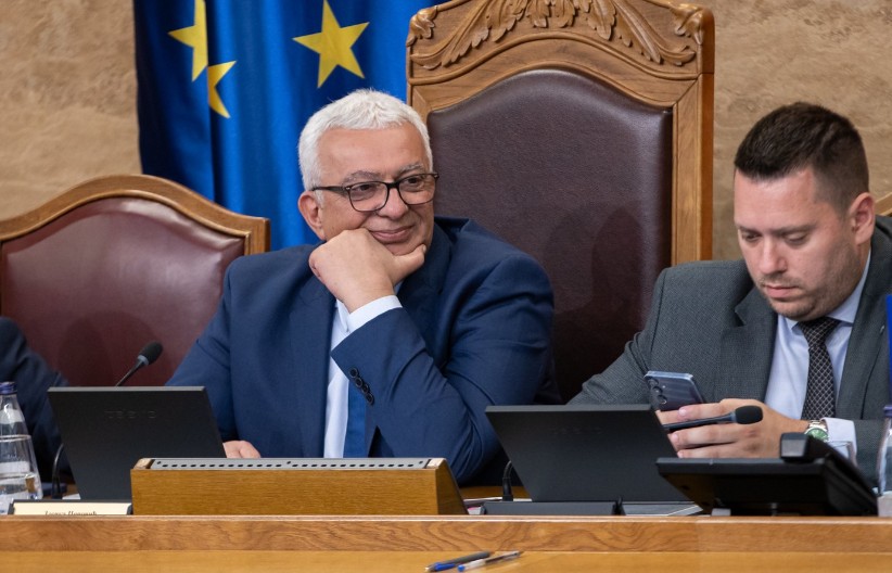 MANDIĆ Stekli su se svi formalni uslovi da opozicija inicira pitanje povјerenja premijeru Spajiću i njegovoj Vladi