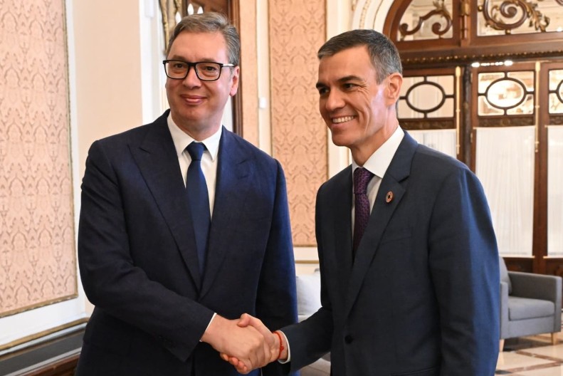 VUČIĆ U SEVILJI Otvoren dijalog sa Sančezom i nastup Srbije na svjetskoj finansijskoj konferenciji