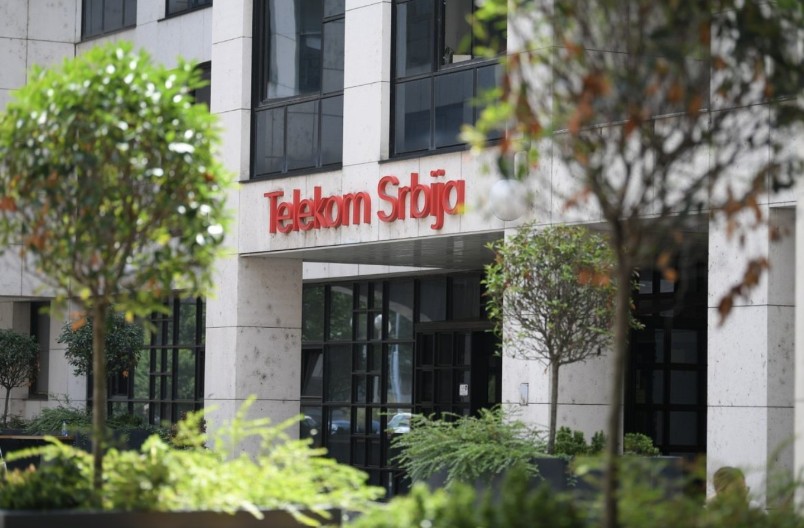 TELEKOM SRBIJA NEPRIKOSNOVENI LIDER Vrh telekomunikacionog tržišta Balkana je u srpskim rukama