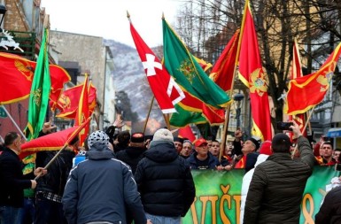 CRNOGORSKA EKSTREMNA DESNICA IMA SAVJET Spajić mora da rasčisti sa Mandićem, Kneževićem i Bečićem
