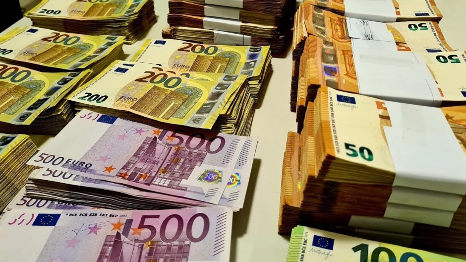 OVO JE NAJVEĆA PLATA U CRNOJ GORI Zaradio za mjesec što drugi ne mogu za pola radnog vijeka