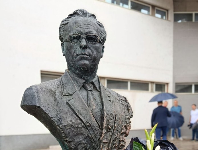 U Istočnom Sarajevu otkrivena bista Vitaliju Čurkinu