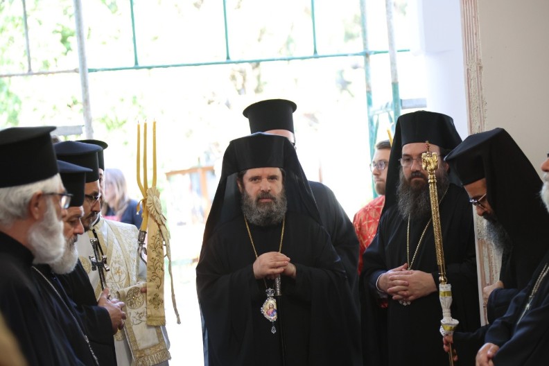 ISTORIJSKI PREOKRET U ALBANIJI Muslimani više ne čine većinu, pravoslavlje najbrže rastuća vjerska grupa