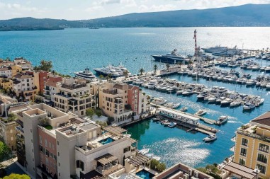 BLOKADE U PORTO MONTENEGRO Sumnje u pranje novca, šverc narkotika i međunarodne šeme