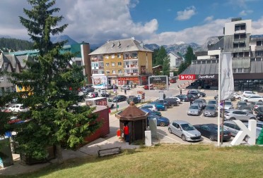 ŽABLJAČKA KRIZA VLASTI Pozivi na skraćenje mandata i raspisivanje vanrednih izbora